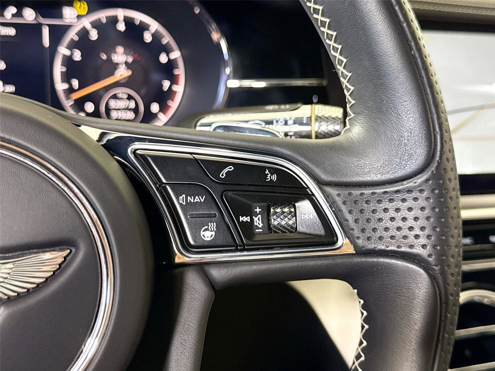 Used 2020 Bentley Continental GT V8 AWD/4WD image 23