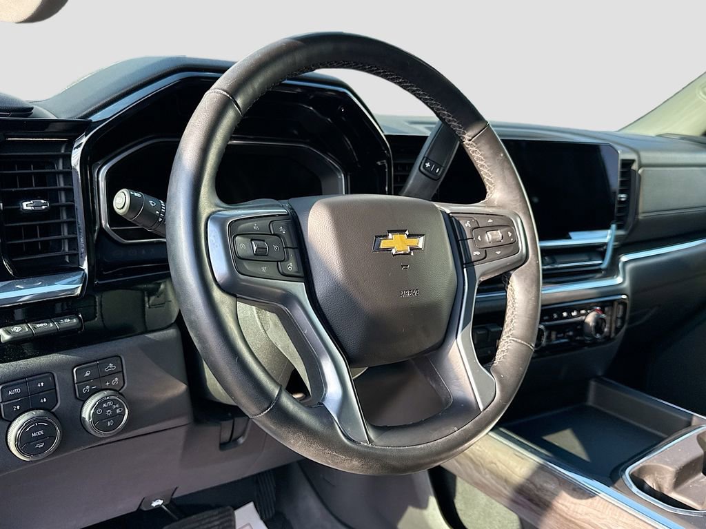 Used 2024 Chevrolet Silverado 2500 LTZ w/ LTZ Plus Package AWD/4WD image 11