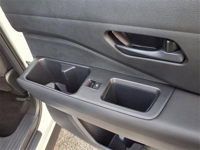 Certified 2024 Nissan Pathfinder SV image 28