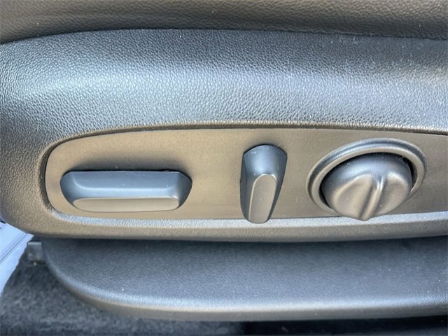 Used 2023 Chevrolet Equinox RS image 12