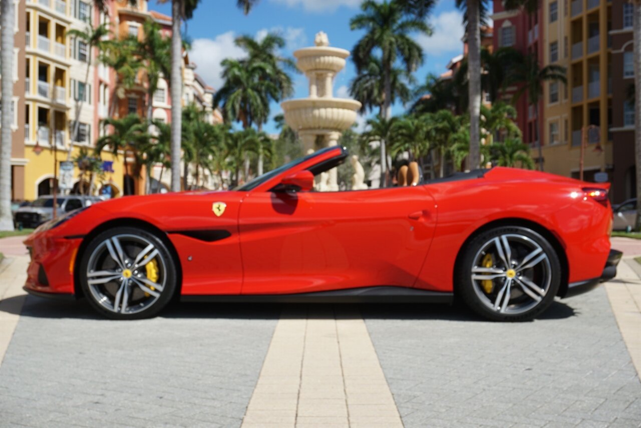 Used 2022 Ferrari Portofino M RWD image 5