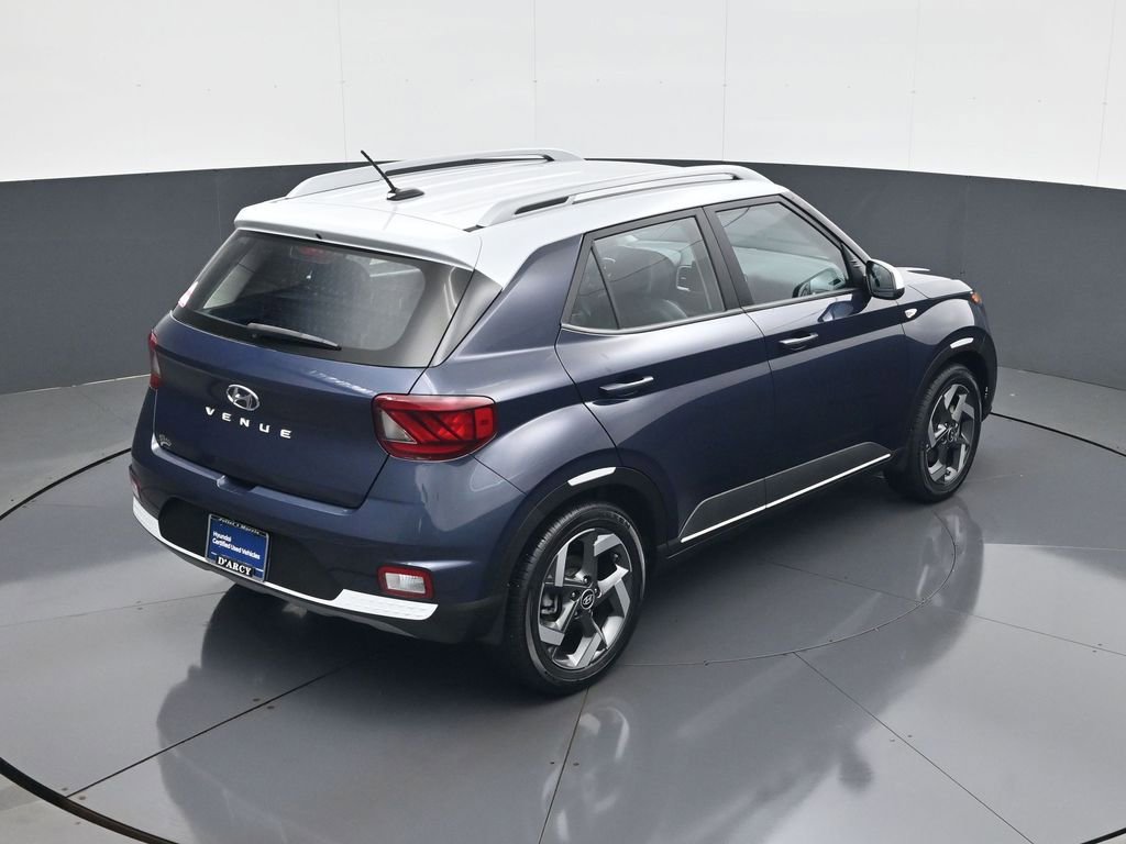 Certified 2023 Hyundai Venue Limited w/ Cargo Package image 17