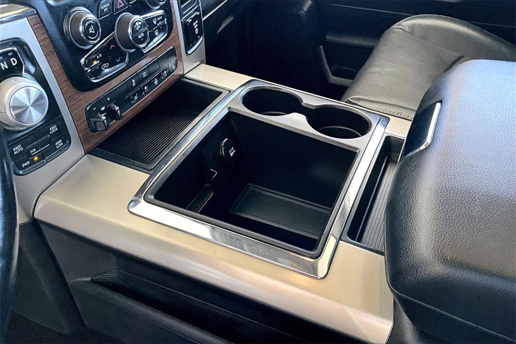 Used 2015 RAM 1500 Laramie w/ Convenience Group image 19