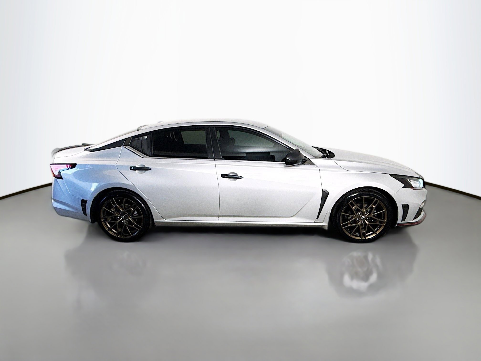 Used 2019 Nissan Altima 2.5 SR image 11