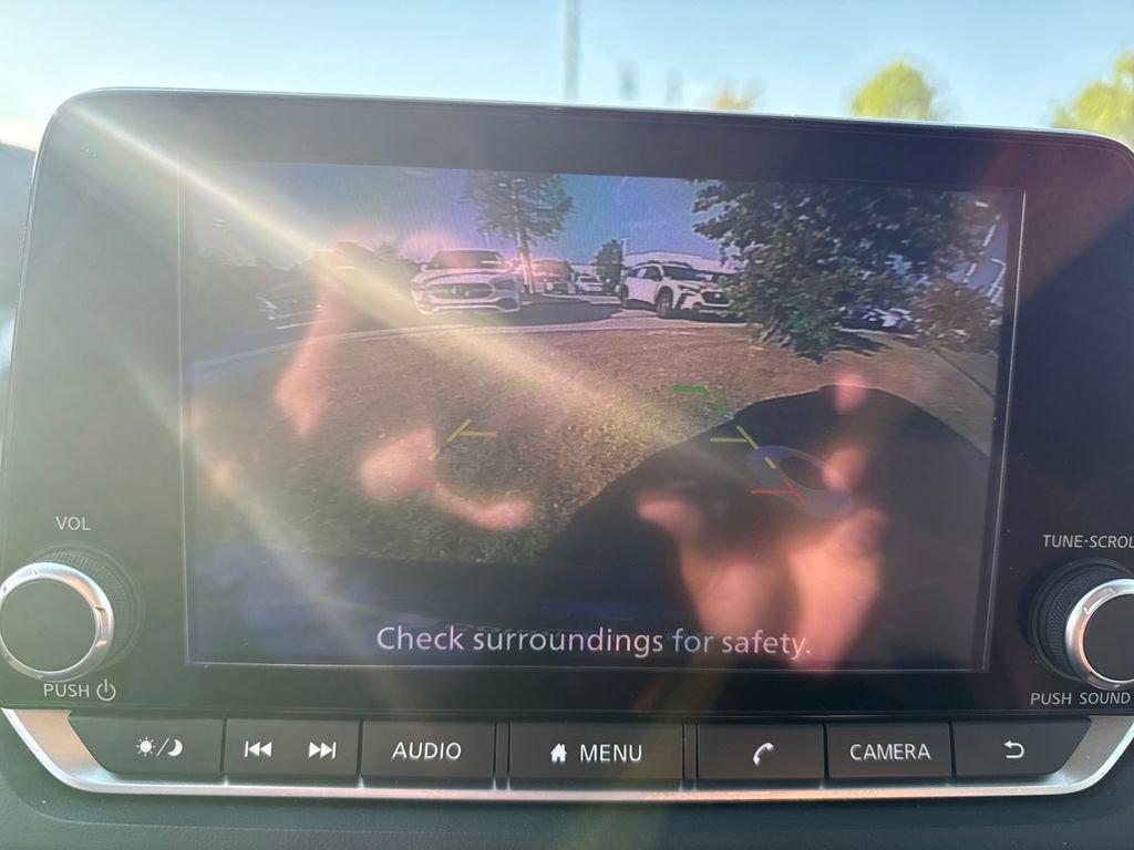 Used 2023 Nissan Rogue SV FWD image 26