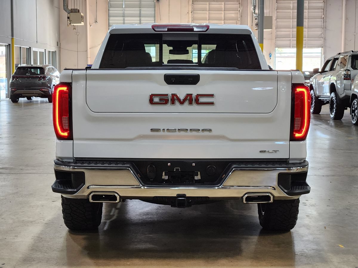 Used 2022 GMC Sierra 1500 SLT AWD/4WD image 10