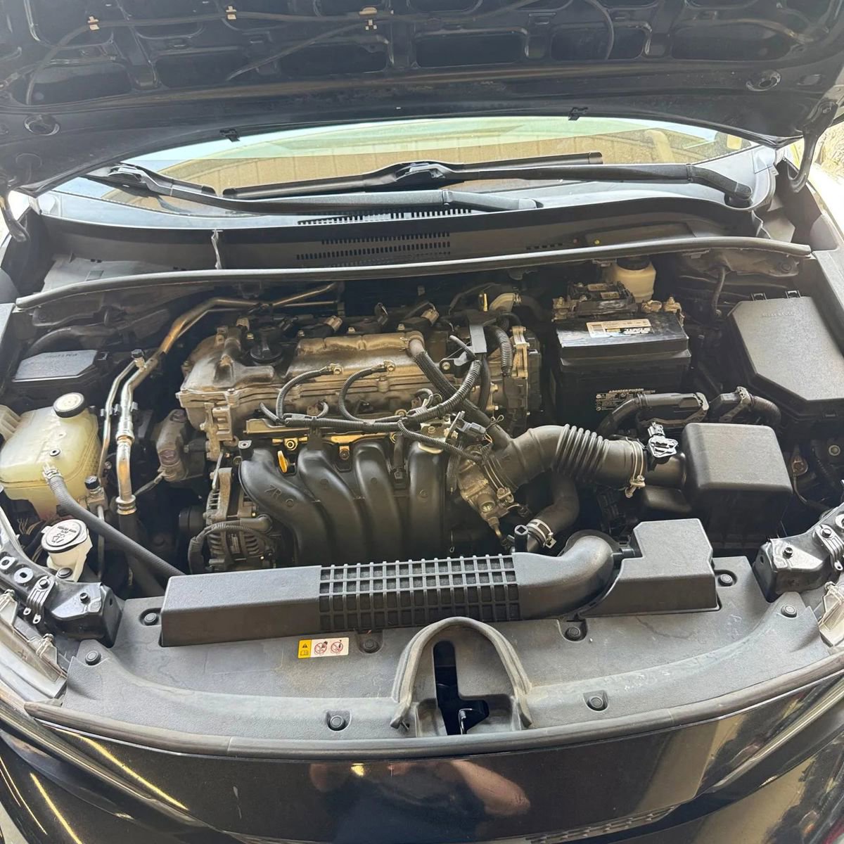 Used 2020 Toyota Corolla LE FWD image 18