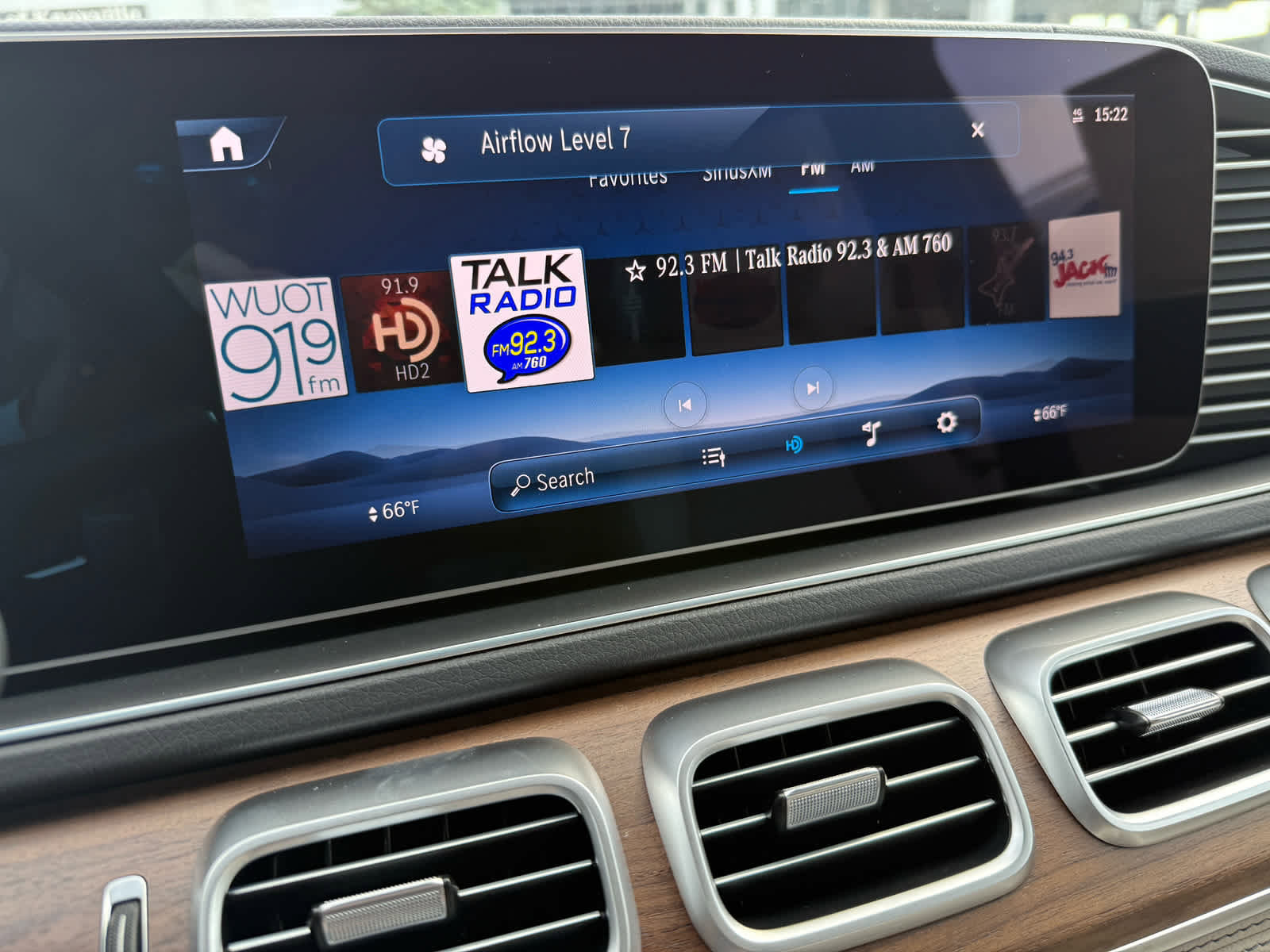 New 2026 Mercedes-Benz GLS 580 4MATIC image 15