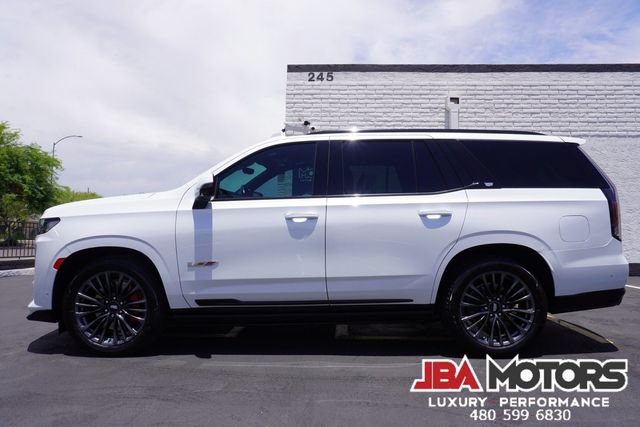 Used 2023 Cadillac Escalade V AWD/4WD image 55