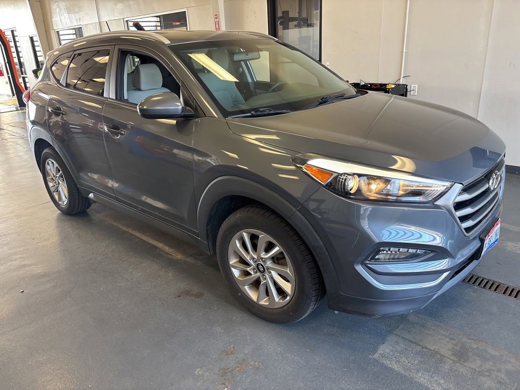 Used 2016 Hyundai Tucson SE w/ Option Group 12 AWD/4WD image 10