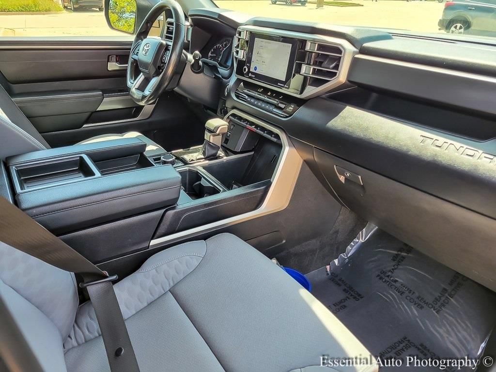 Used 2022 Toyota Tundra SR5 AWD/4WD image 21