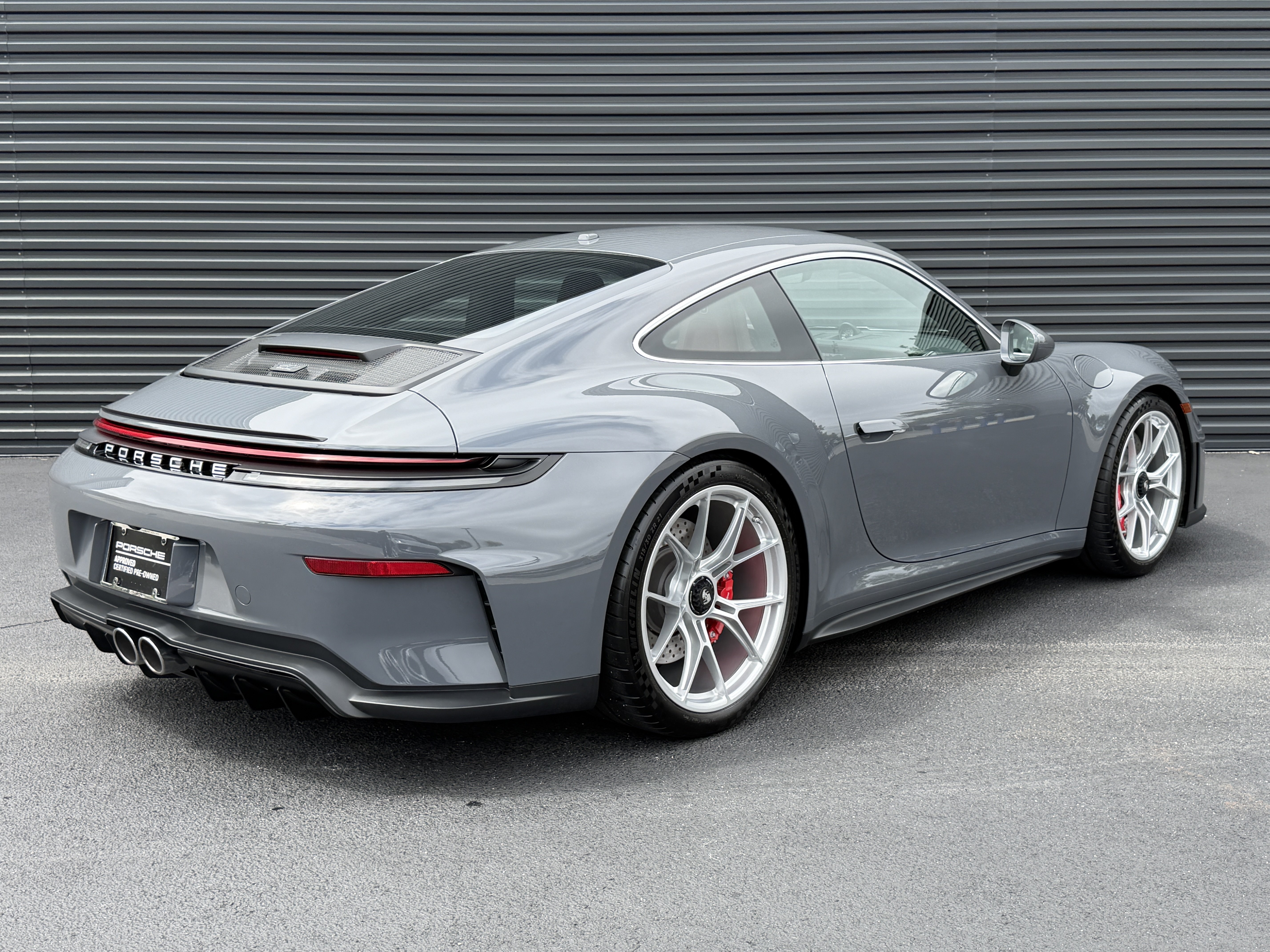 Certified 2026 Porsche 911 GT3 RWD image 9