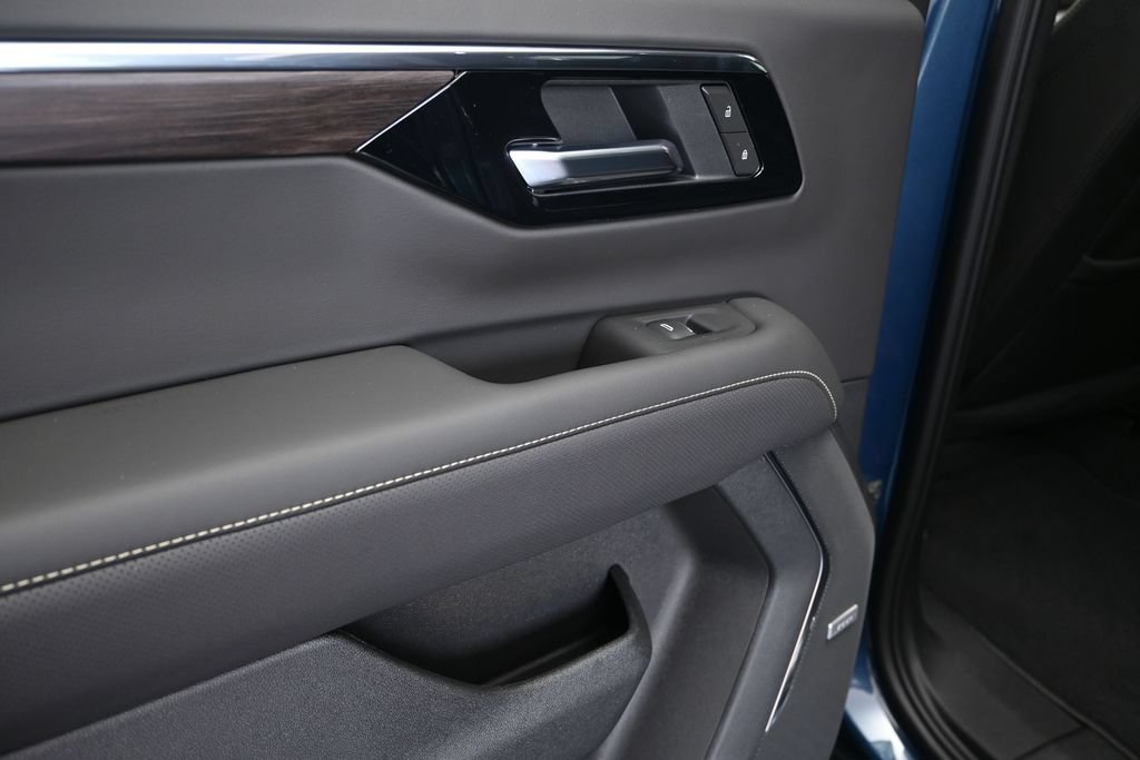New 2026 Chevrolet Tahoe Premier w/ Sun And Tow Package RWD image 15