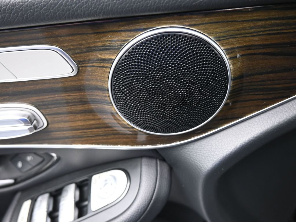 Used 2019 Mercedes-Benz GLC 300 4MATIC image 14