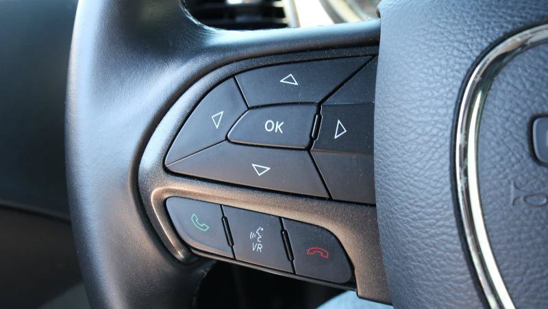 Used 2015 Dodge Challenger R/T w/ Quick Order Package 22B R/T RWD image 9