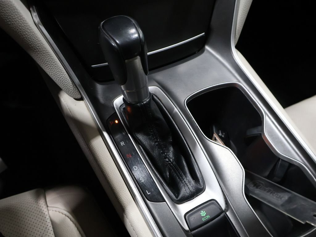 Used 2020 Honda Accord EX-L image 32