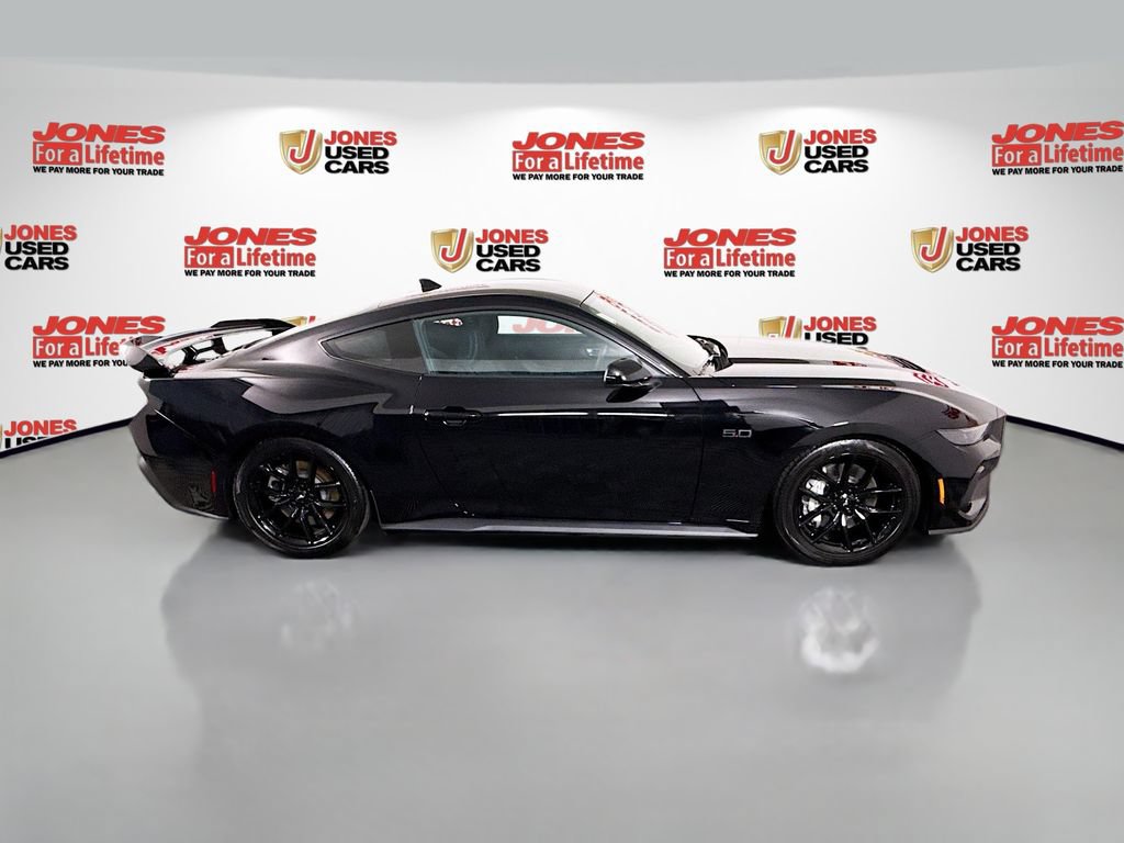 Used 2025 Ford Mustang GT w/ Mustang Nite Pony Package RWD image 15