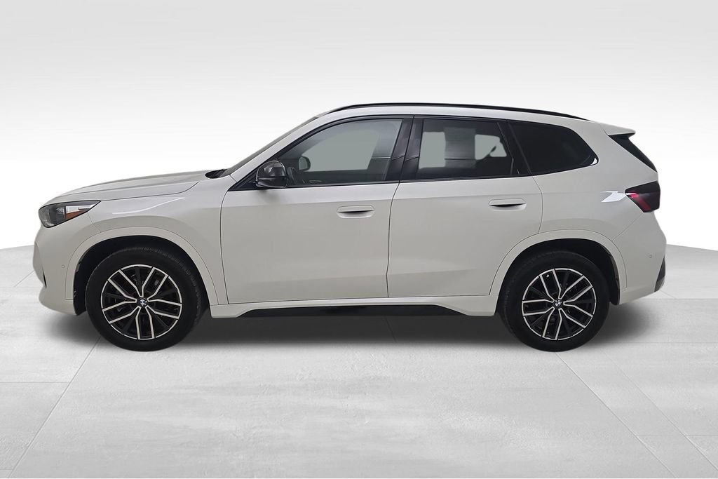 Certified 2023 BMW X1 xDrive28i w/ Premium Package AWD/4WD image 6