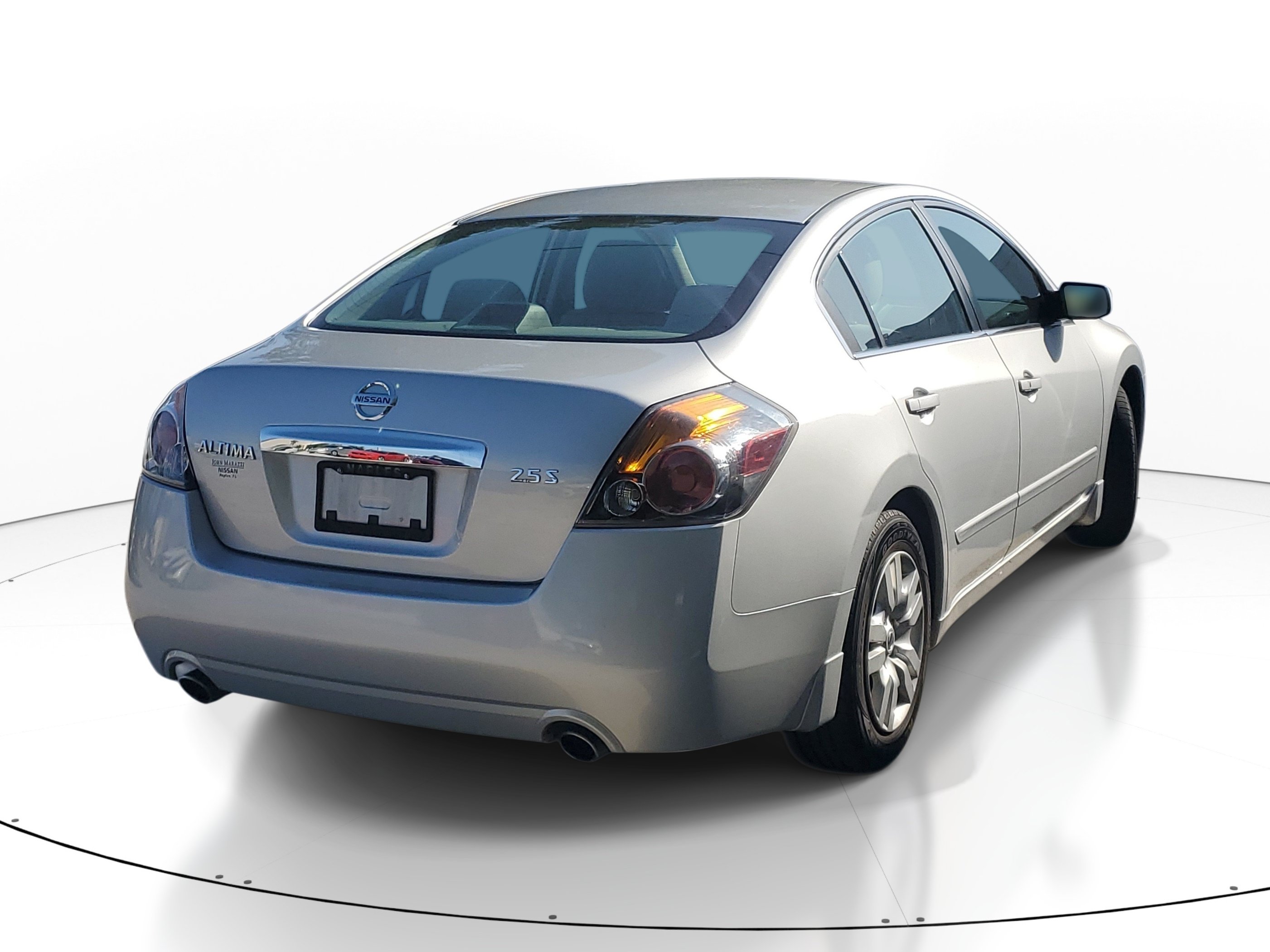 Used 2011 Nissan Altima 2.5 S FWD image 7