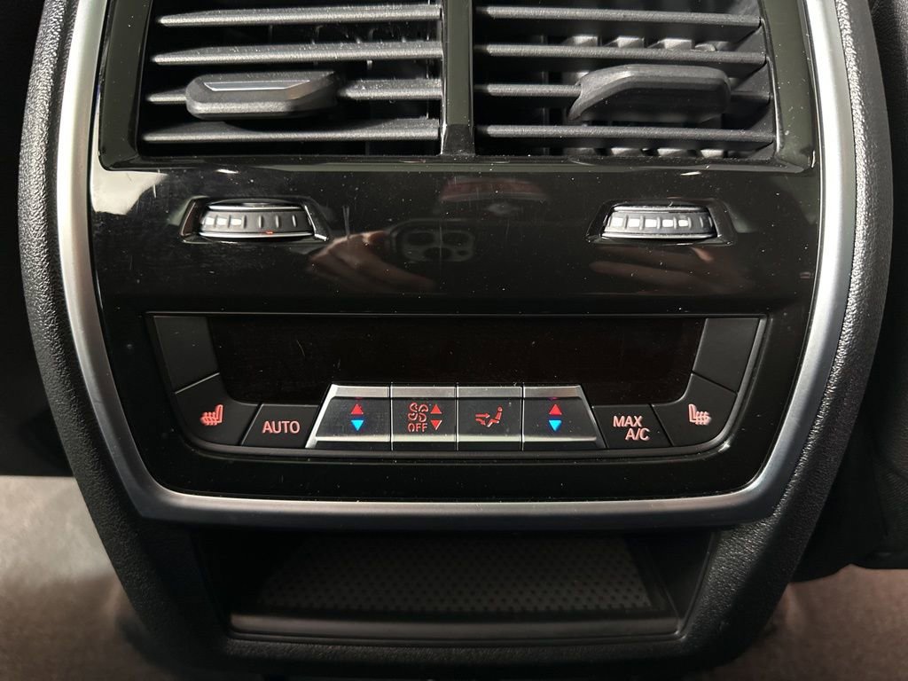 Used 2019 BMW X5 xDrive40i w/ Convenience Package image 23