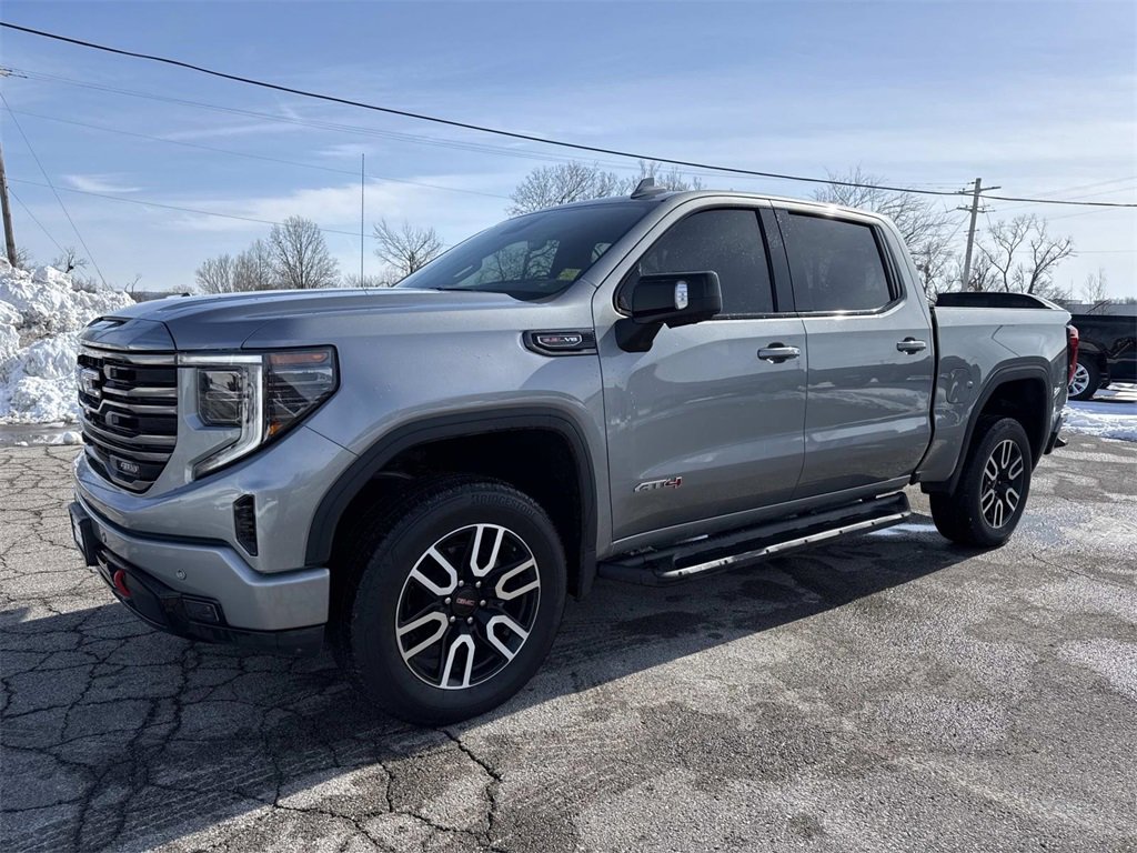 Used 2023 GMC Sierra 1500 AT4 w/ AT4 Premium Package image 2