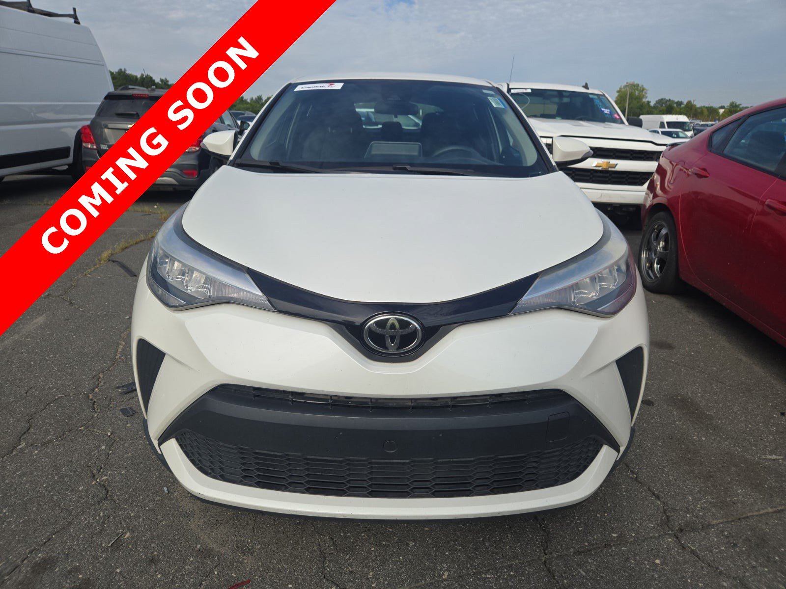 Used 2021 Toyota C-HR LE FWD image 3