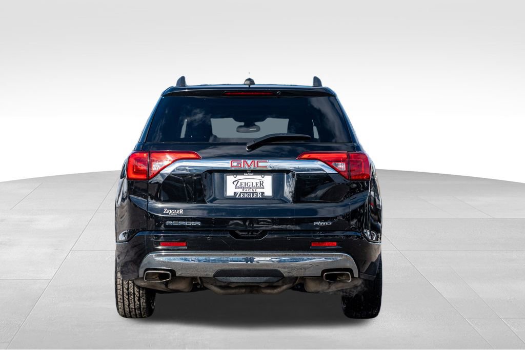 Used 2017 GMC Acadia Denali image 6