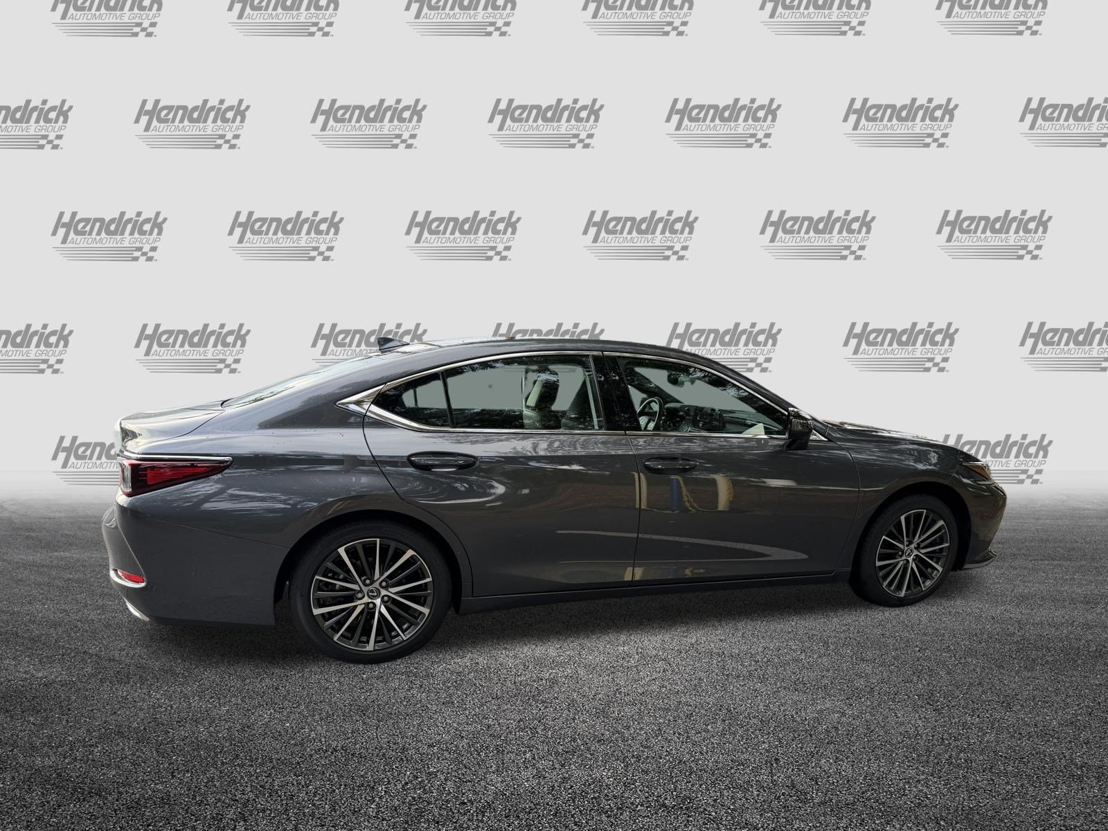Certified 2025 Lexus ES 350 w/ Premium Package FWD image 9