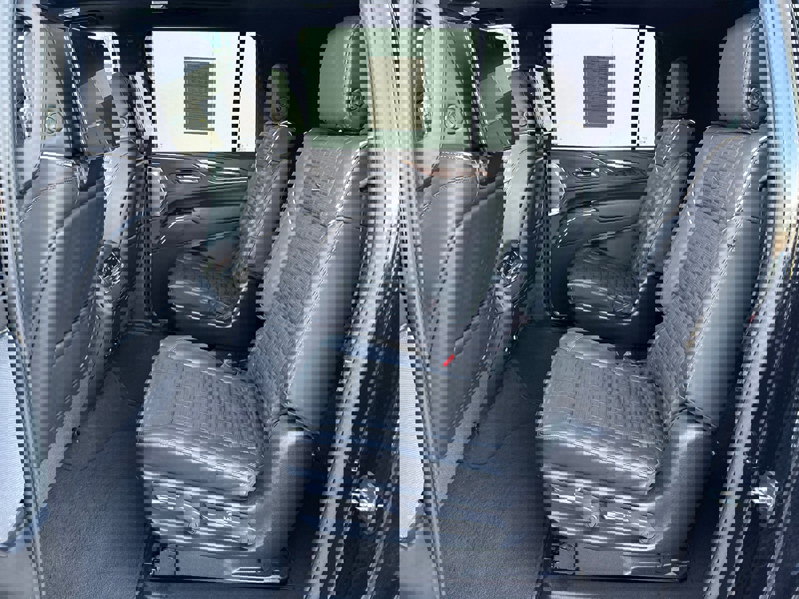 Certified 2024 Cadillac Escalade ESV Sport Platinum w/ LPO, ONYX Package AWD/4WD image 23