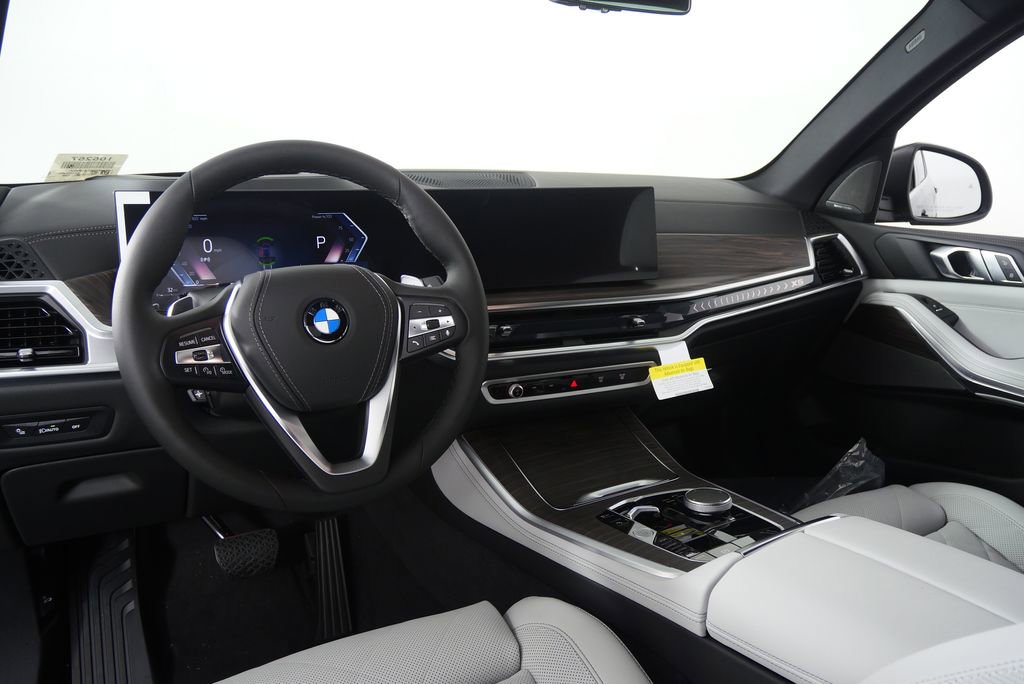 Used 2026 BMW X5 xDrive40i image 17