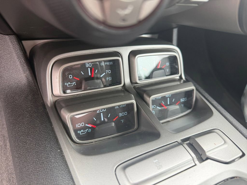 Used 2011 Chevrolet Camaro SS RWD image 29