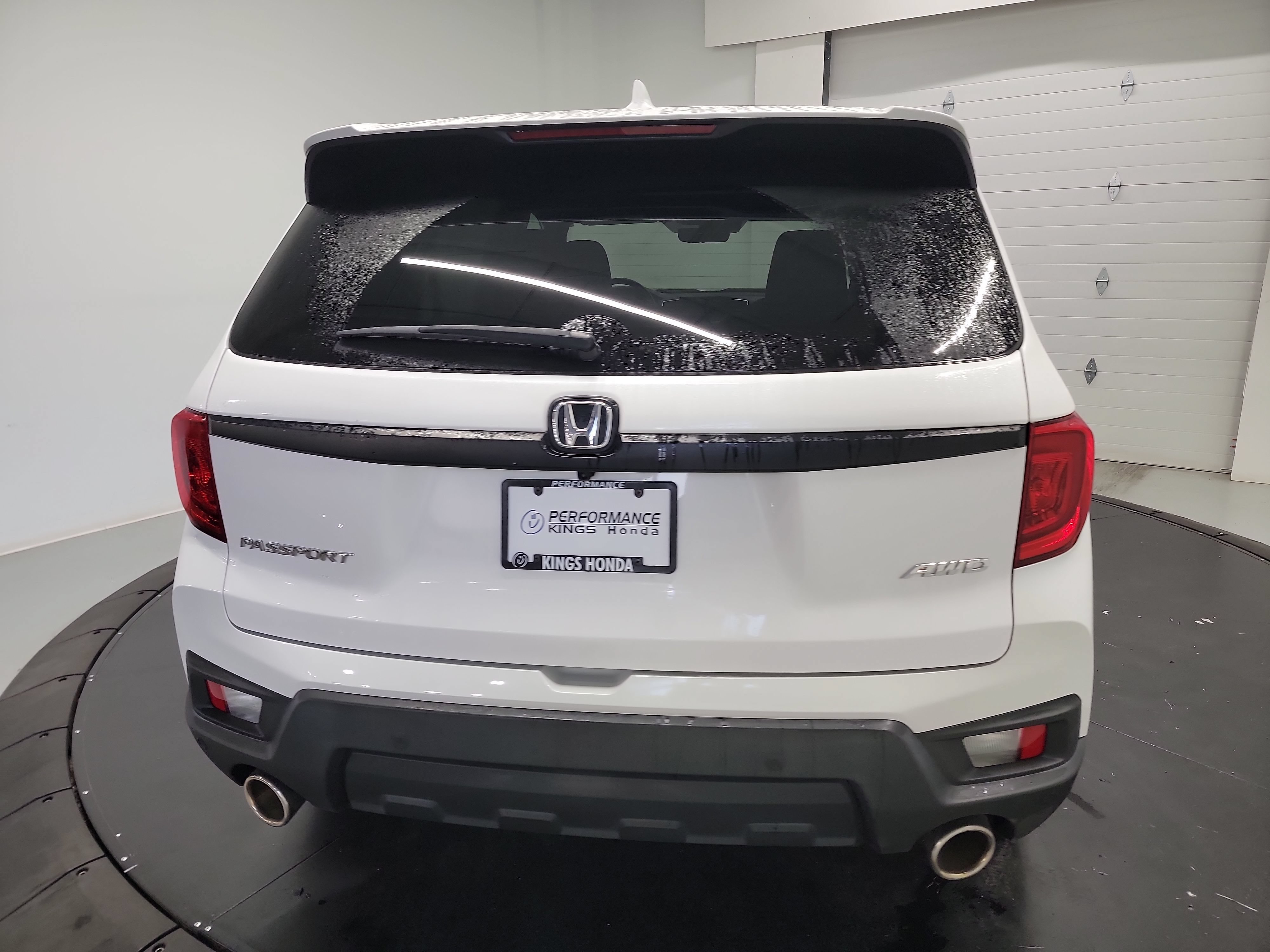 Used 2023 Honda Passport EX-L image 8