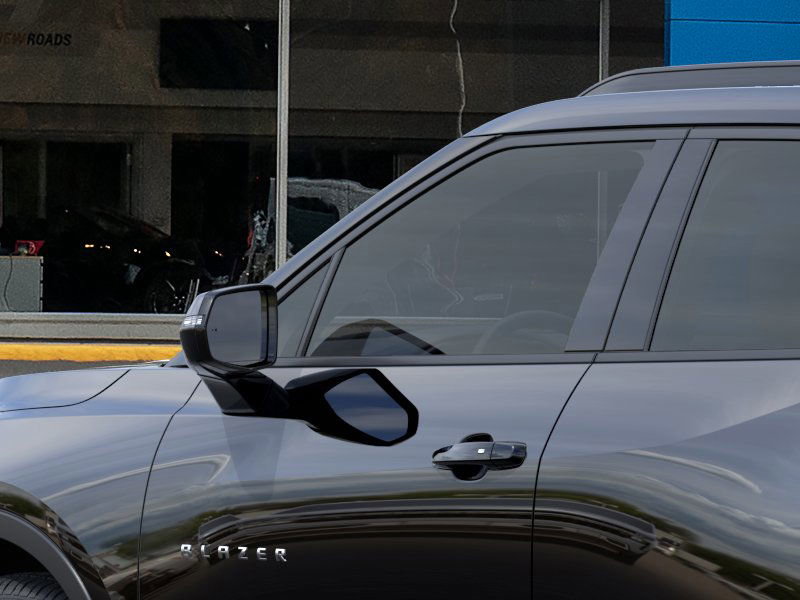 New 2026 Chevrolet Blazer LT image 12