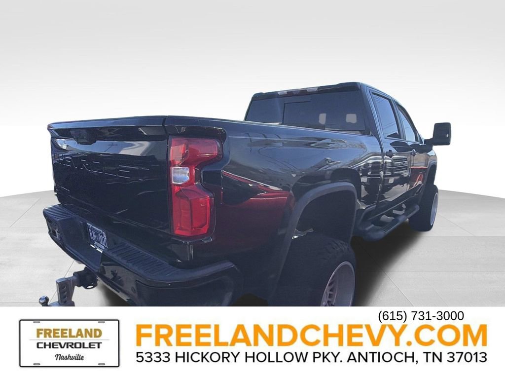 Used 2021 Chevrolet Silverado 2500 LTZ w/ LTZ Plus Package image 2
