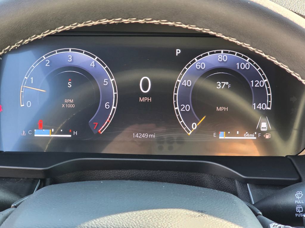 Used 2024 Jeep Grand Cherokee L Altitude image 18