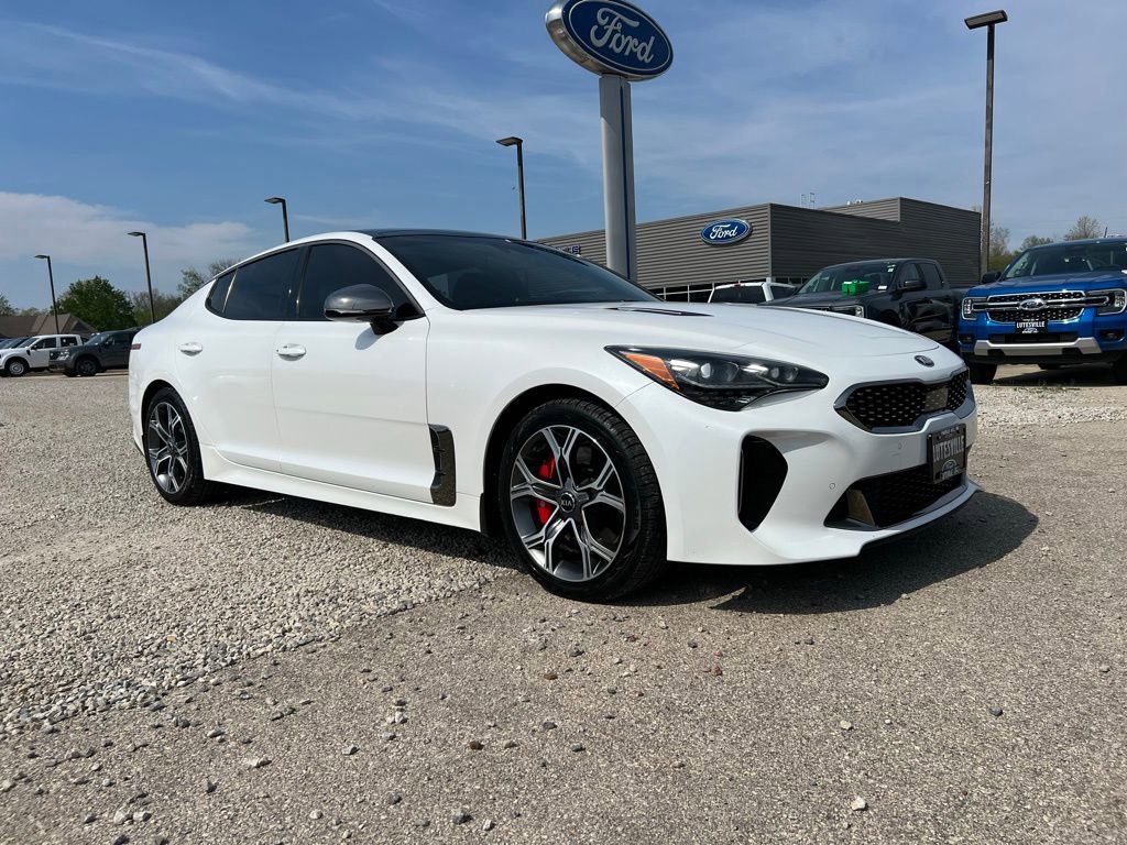 Used 2019 Kia Stinger GT1 AWD/4WD image 1