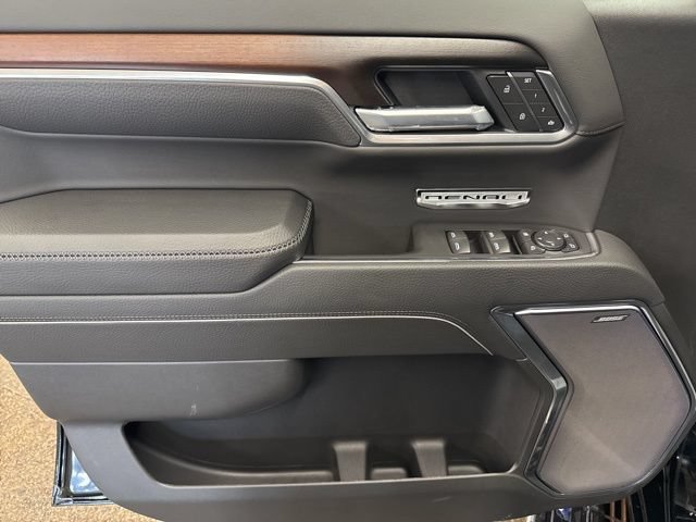 New 2026 GMC Sierra 1500 Denali w/ Technology Package AWD/4WD image 11