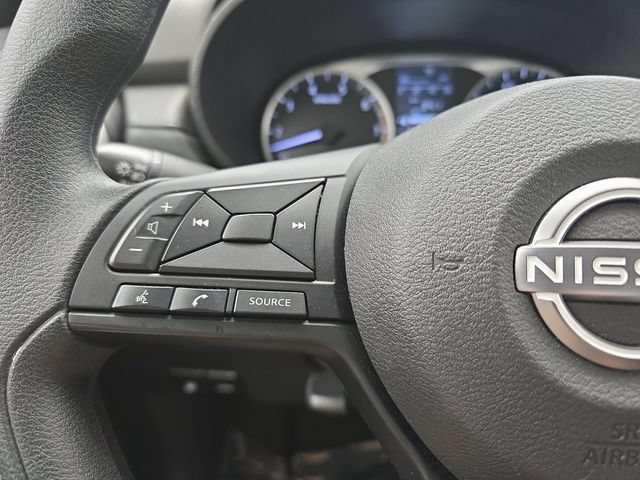 Used 2025 Nissan Versa S w/ Trunk Package FWD image 17