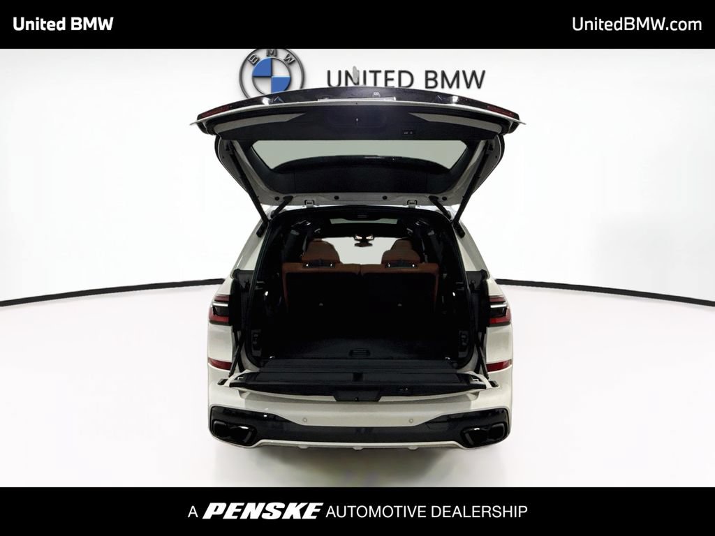 Certified 2023 BMW X7 M60i w/ Executive Package AWD/4WD image 15