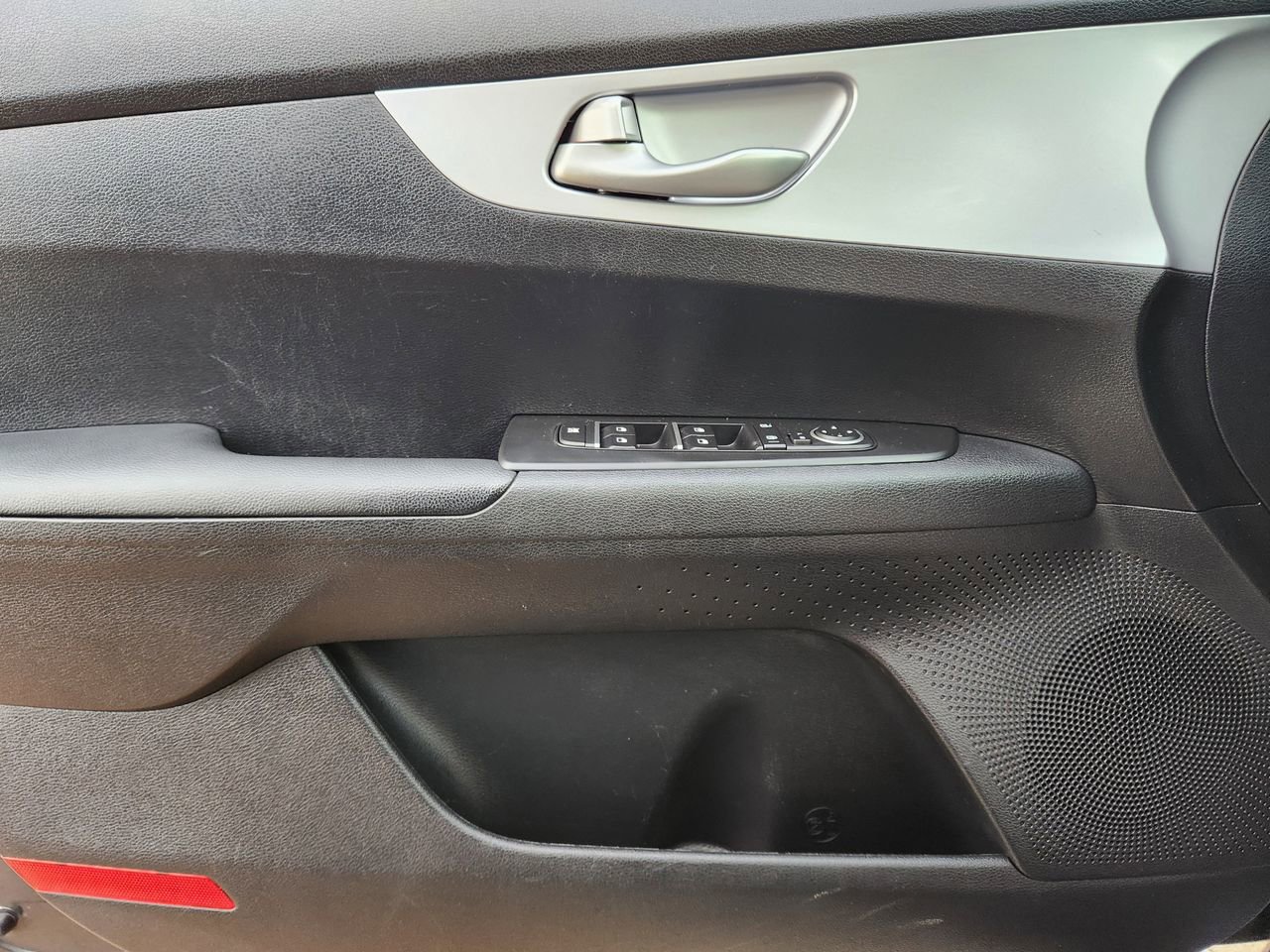 Used 2024 Kia Forte LX image 22