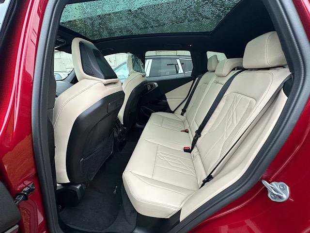 New 2026 BMW X3 xDrive30 w/ Premium Package image 5