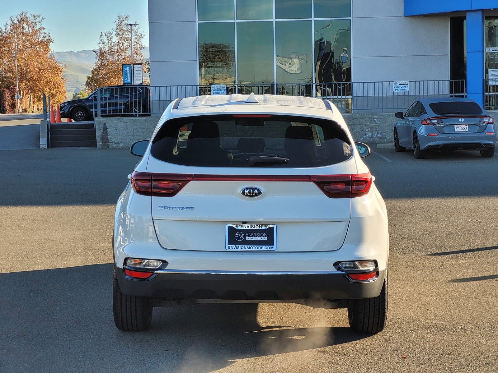 Used 2021 Kia Sportage LX image 6