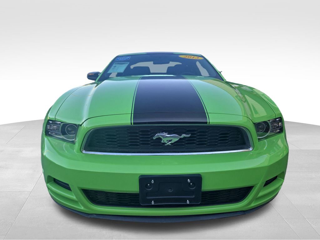 Used 2013 Ford Mustang Coupe w/ V6 Performance Pkg image 10