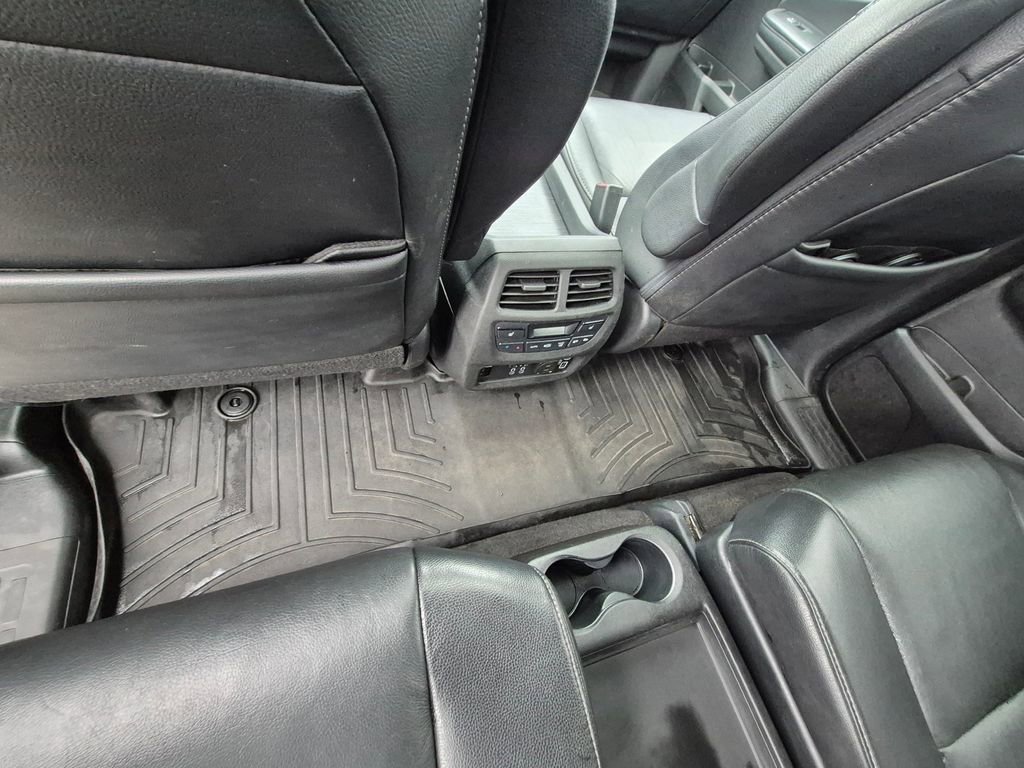 Used 2021 Honda Pilot Touring image 23