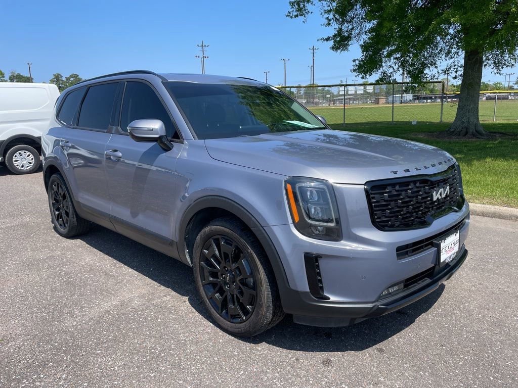 Used 2022 Kia Telluride SX w/ Nightfall Edition Package image 7