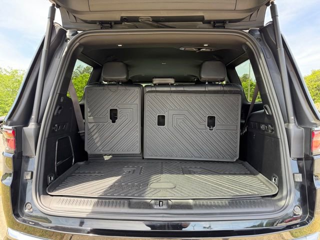 Used 2022 Jeep Wagoneer Series II AWD/4WD image 28