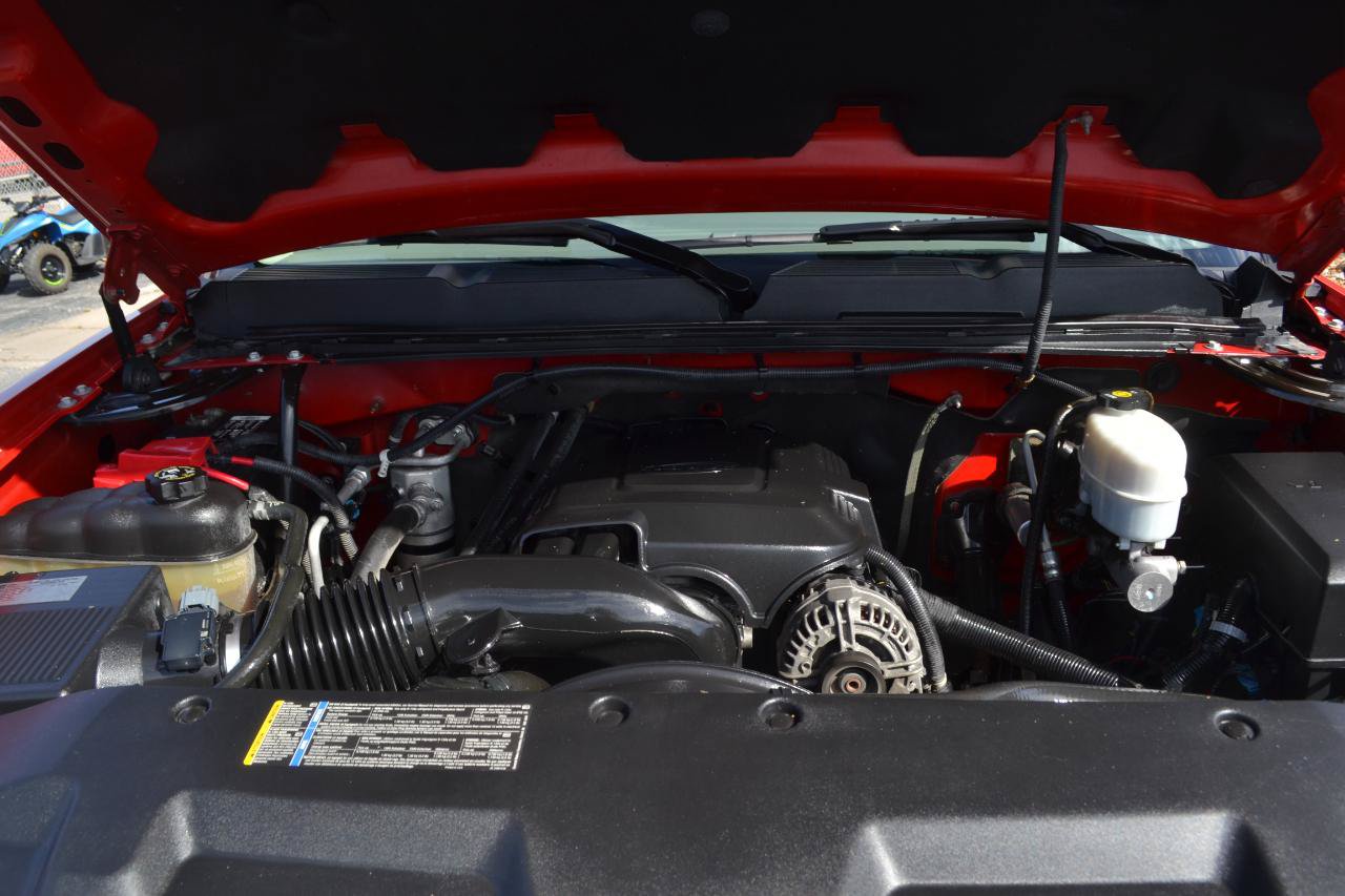 Used 2010 Chevrolet Silverado 2500 W/T AWD/4WD image 41