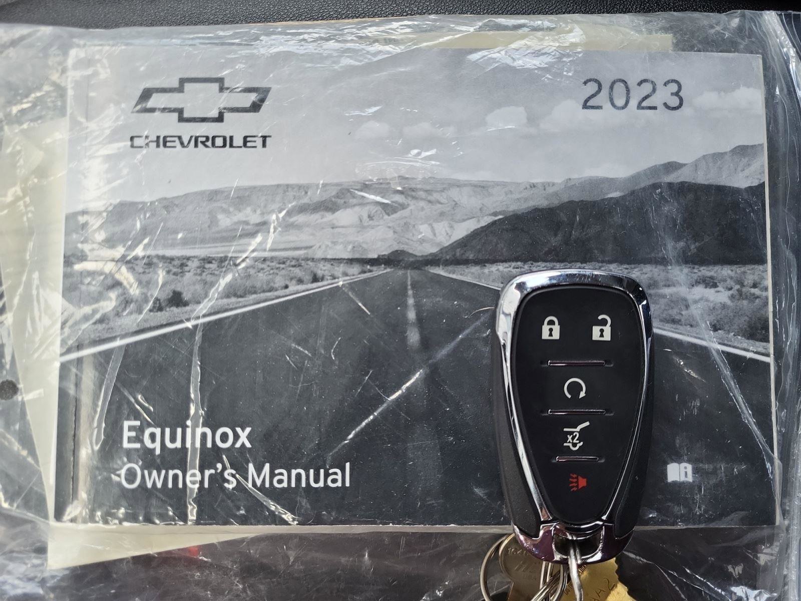 Used 2023 Chevrolet Equinox LT image 31