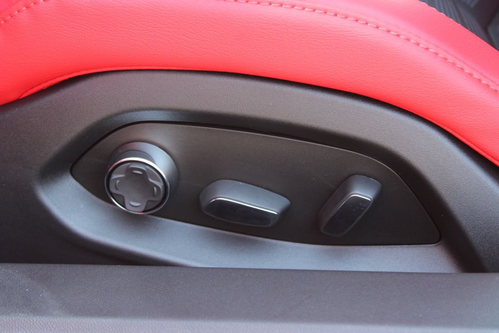 New 2027 Chevrolet Corvette Stingray Convertible w/ Battery Protection Package RWD image 21