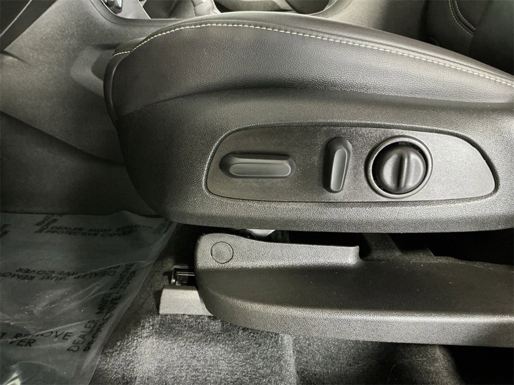 Used 2023 Chevrolet Traverse LT w/ LPO, Roadside Safety Package image 22